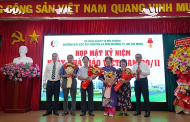 HỌP MẶT KỶ NIỆM 43 NĂM NGÀY NHÀ GIÁO VIỆT NAM 20/11