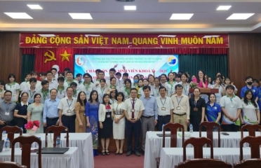 Khoa Khí tượng Thủy văn và Tài nguyên nước chào đón Tân sinh viên Khóa 14 trong dịp kỷ niệm 80 năm truyền thống ngành Khí tượng Thủy Văn Việt Nam