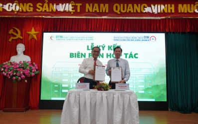 Lễ ký kết thỏa thuận hợp tác (MOU) giữa Trường Đại học Tài nguyên và Môi trường TP.HCM và Trường Cao đẳng Công nghệ và Nông lâm Nam Bộ