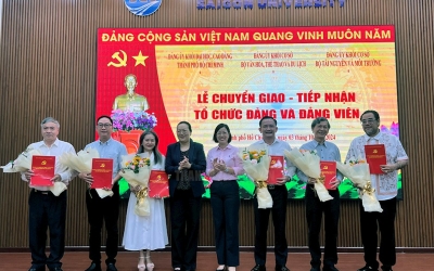 Chuyển giao và tiếp nhận 6 tổ chức đảng về Khối Đại học, Cao đẳng TPHCM