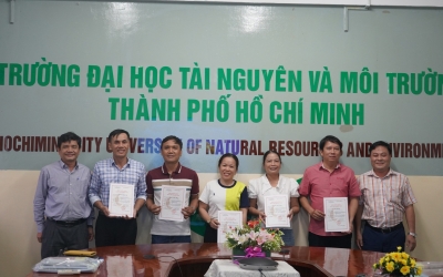 Bế giảng khóa đào tạo bồi dưỡng "Điều tra, đánh giá đất đai & giải pháp phục hồi đất bền vững"