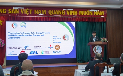 Hội thảo "Hệ thống năng lượng mặt trời tiên tiến và sản xuất, lưu trữ, ứng dụng Hydro"