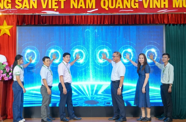 HCMUNRE KHỞI ĐỘNG CHUỖI HOẠT ĐỘNG “TỰ HÀO TRUYỀN THỐNG – KIẾN TẠO TƯƠNG LAI” HƯỚNG TỚI DẤU MỐC 50 NĂM HÌNH THÀNH, PHÁT TRIỂN VÀ 15 NĂM THÀNH LẬP TRƯỜNG ĐẠI HỌC