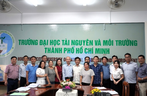 HCMUNRE Khai giảng các khóa bồi dưỡng kiến thức về đất đai và phần mềm ARCGIS