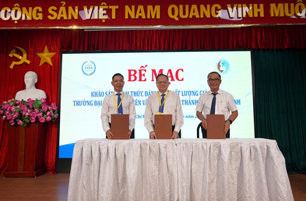 HCMUNRE BẾ MẠC KHẢO SÁT CHÍNH THỨC ĐÁNH GIÁ CHẤT LƯỢNG GIÁO DỤC CHU KỲ 2 (2021–2026): KHẲNG ĐỊNH VĂN HÓA CHẤT LƯỢNG VÀ TRÁCH NHIỆM VỚI NGƯỜI HỌC