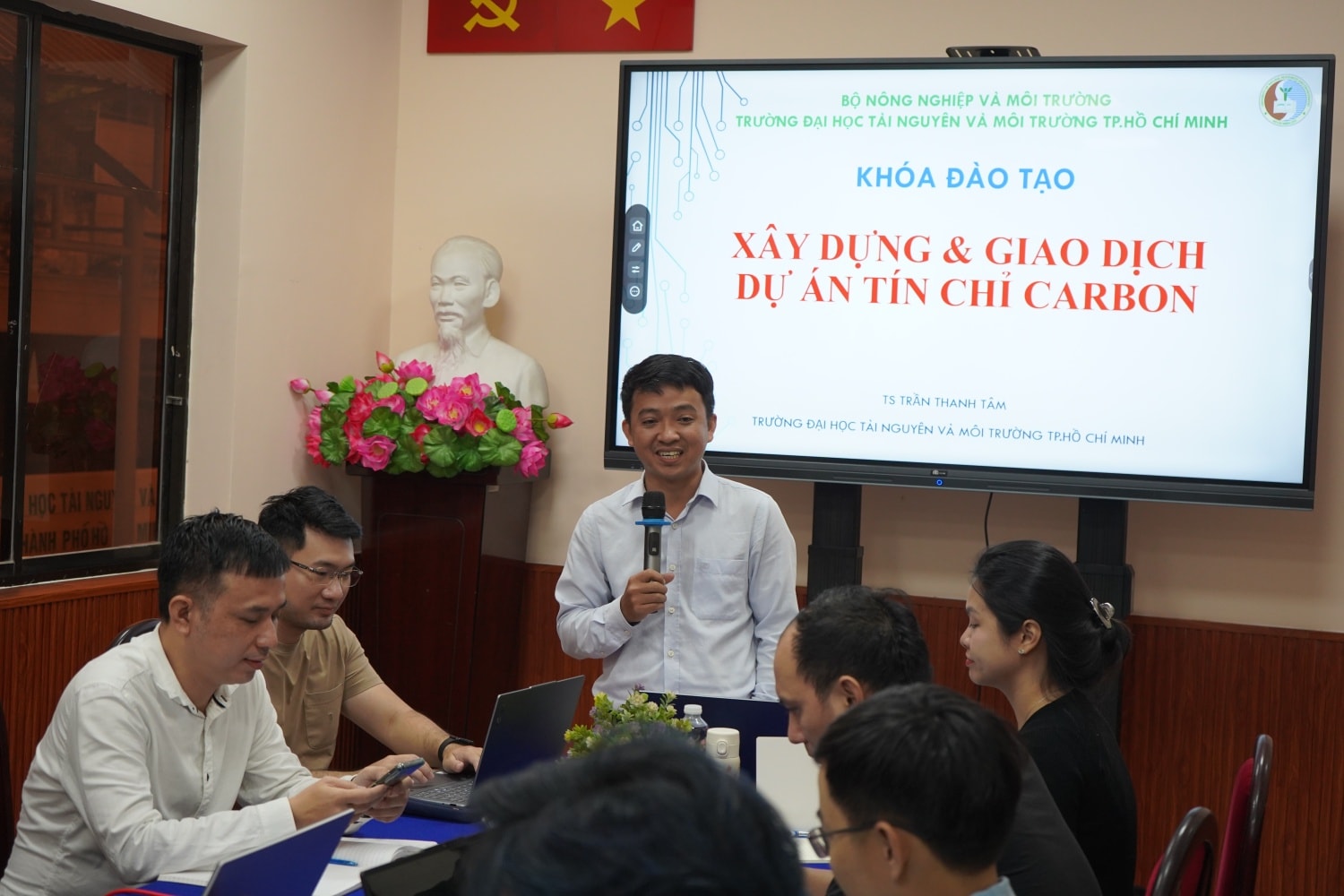 Trường ĐH Tài nguyên và Môi trường Tp. HCM
